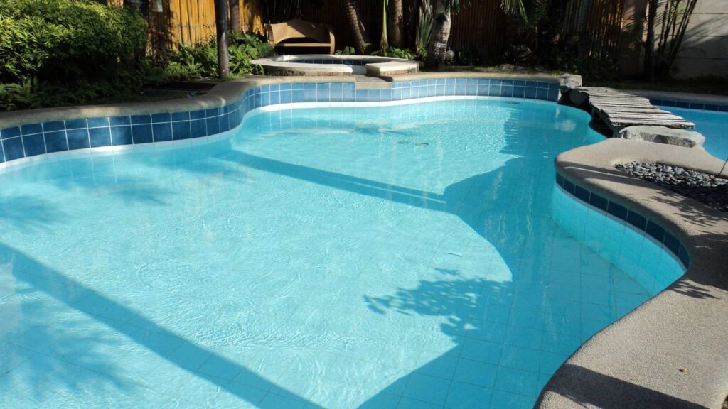 Image of pool. Top pool treatment products.